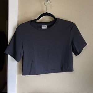 Whitney Simmons x Gymshark- Black cropped t-shirt